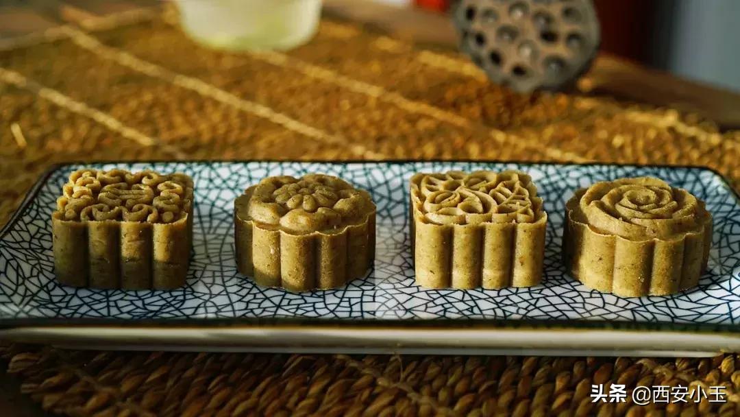 绿豆糕这样做简单又好吃,绿豆糕怎么做又简单又好吃