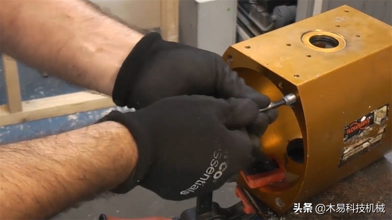 螺丝钉断在螺母中怎么取出,膨胀螺丝螺母怎么取出