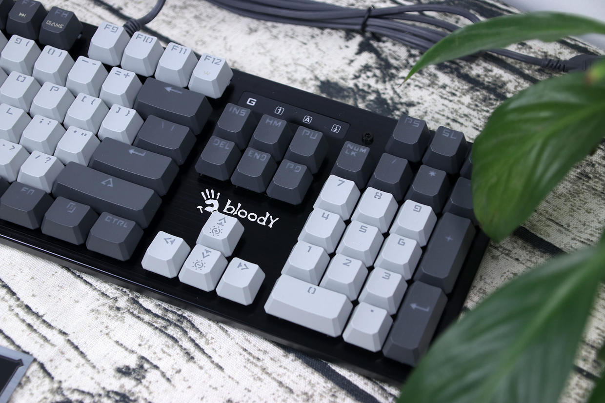 血手幽灵q970键盘测评视频,光轴键盘血手幽灵b760