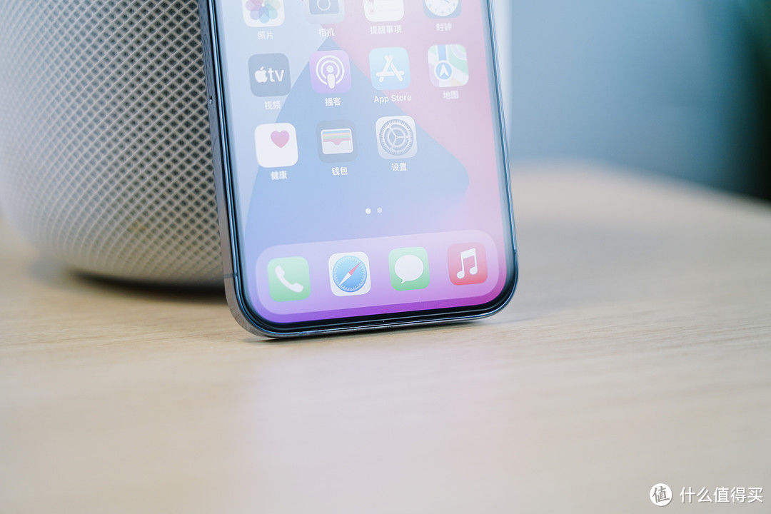 iphone13pro后盖苹果标,iphone13pro换电芯使用感受