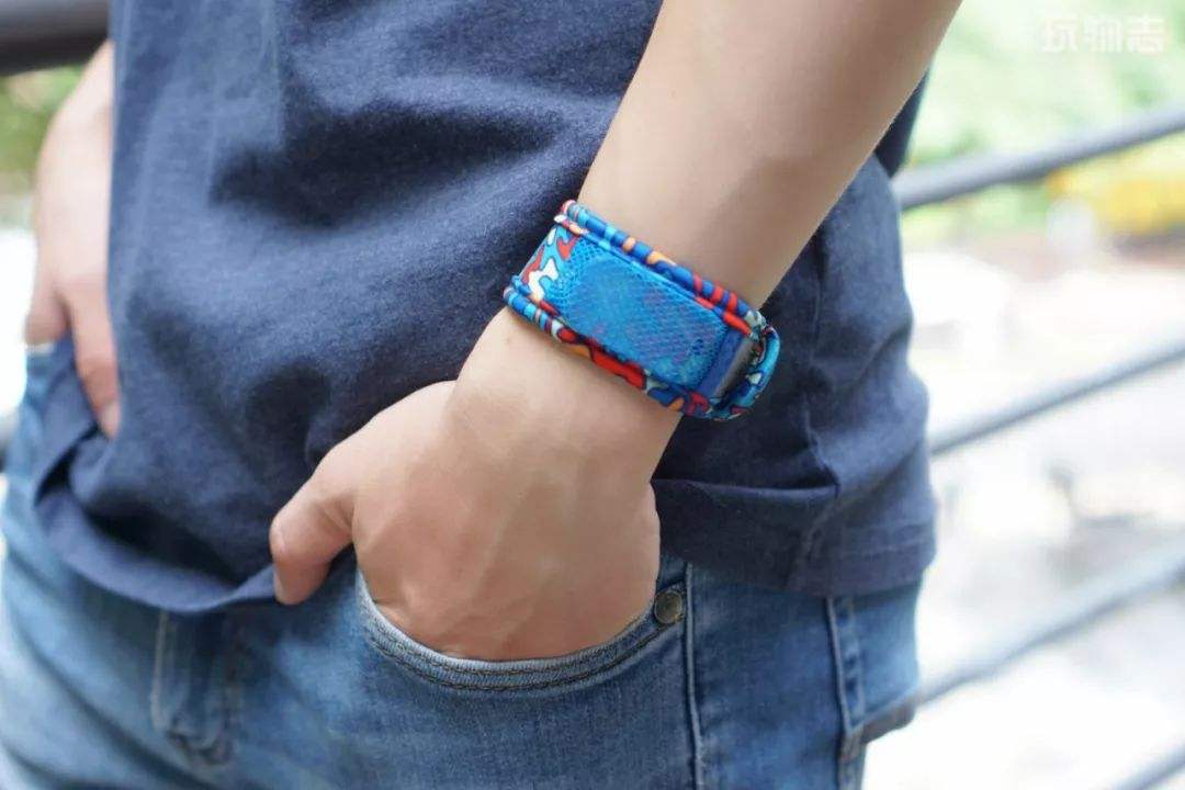 婴儿用防蚊手环好还是防蚊贴好,驱蚊贴和手环宝宝可以用吗