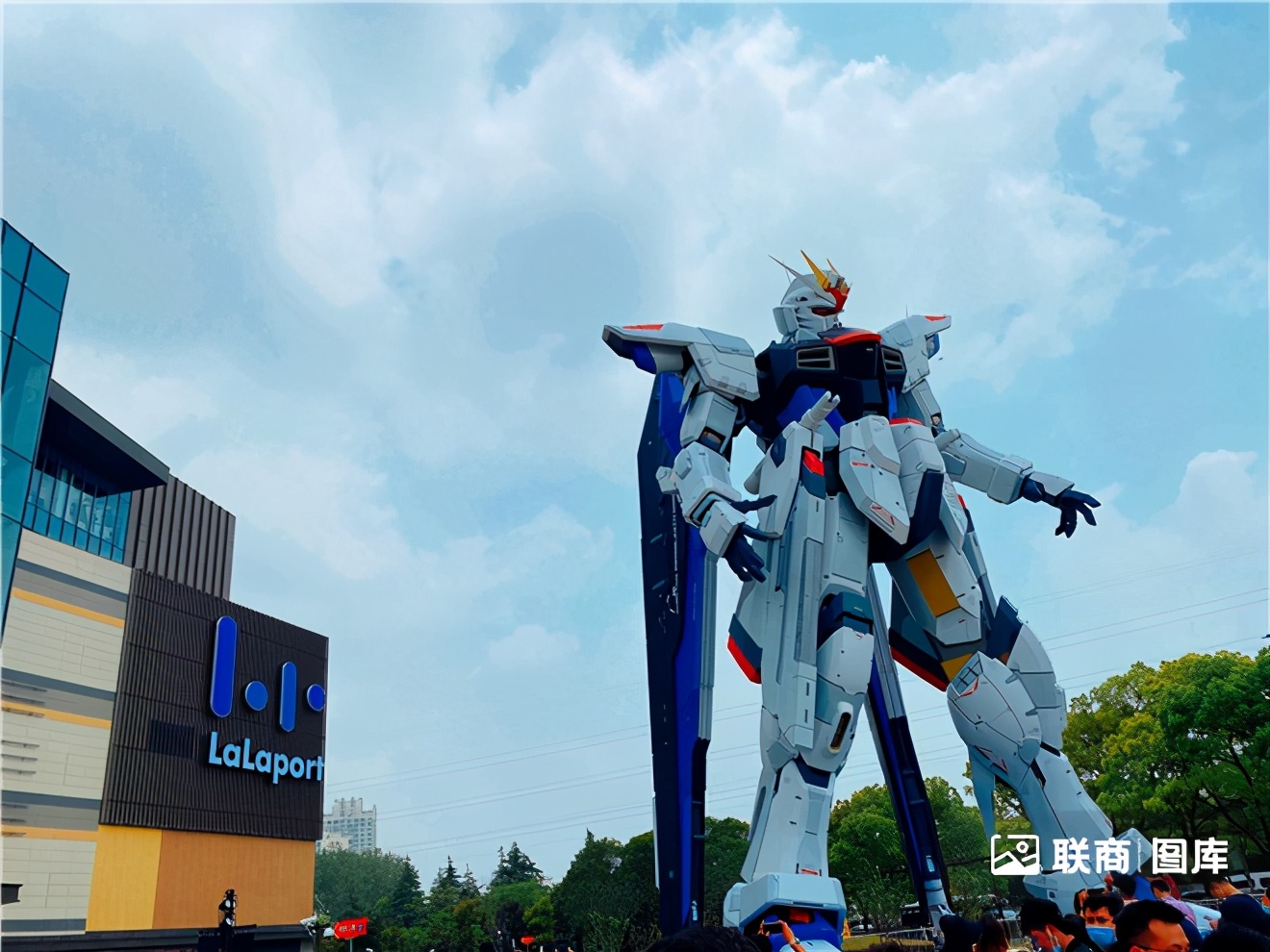 除了高达，中国首家LaLaport啦啦宝都还带来哪些惊喜？