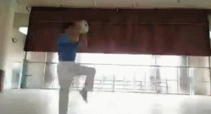 贝贝托摇篮舞英超,足球舞蹈呼啦啦