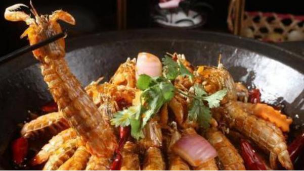 皮皮虾壳上有拉链,皮皮虾的拉链在哪