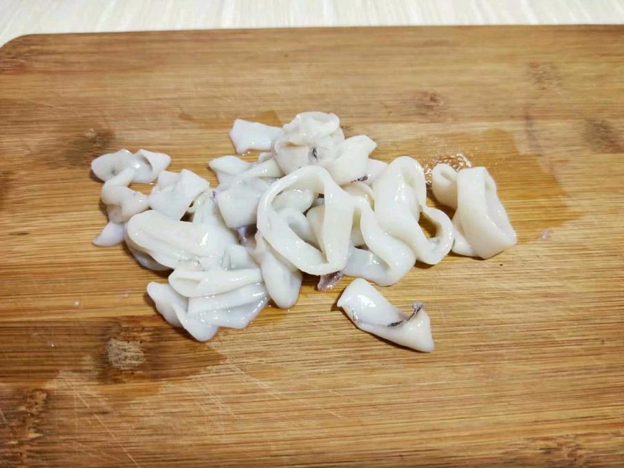 鱿鱼圈炸酥脆的方法,鱿鱼圈怎么炸家常做法