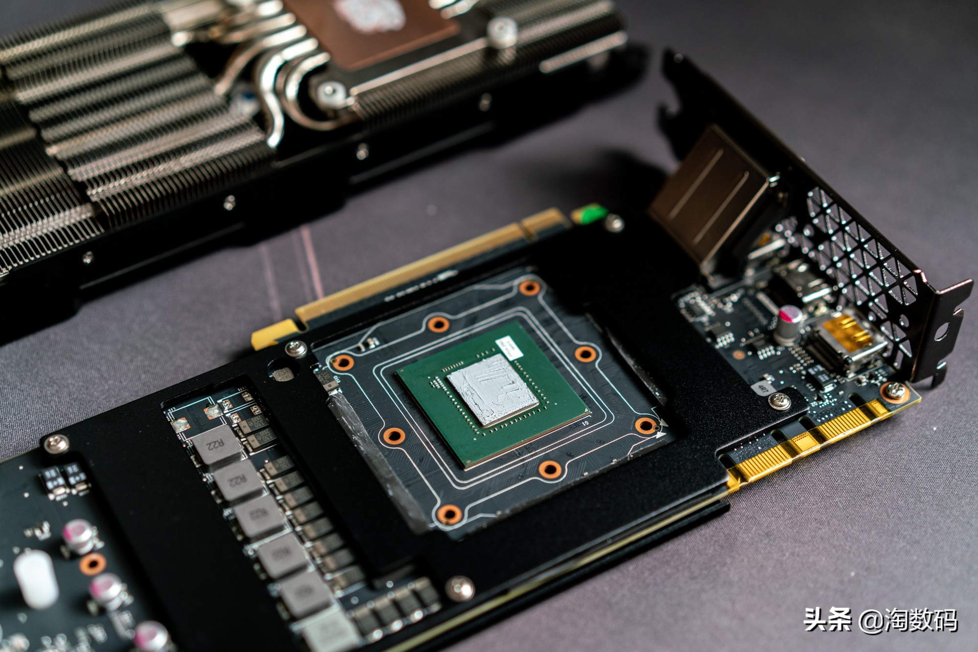 1699元gtx1080,200块钱买的gtx1660ti