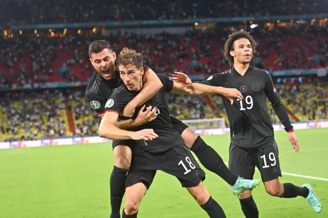 德意志战车世界杯打法,德意志战车高燃时刻