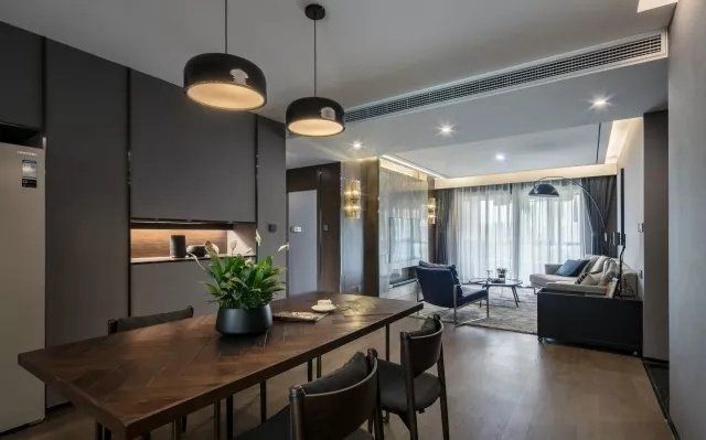 想要吃饭香，餐厅灯要选得对