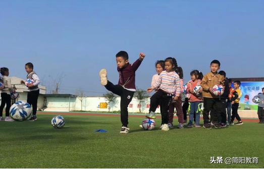 成都爱成都迎大运小学生篮球比赛,2022成都市爱成都迎大运篮球赛