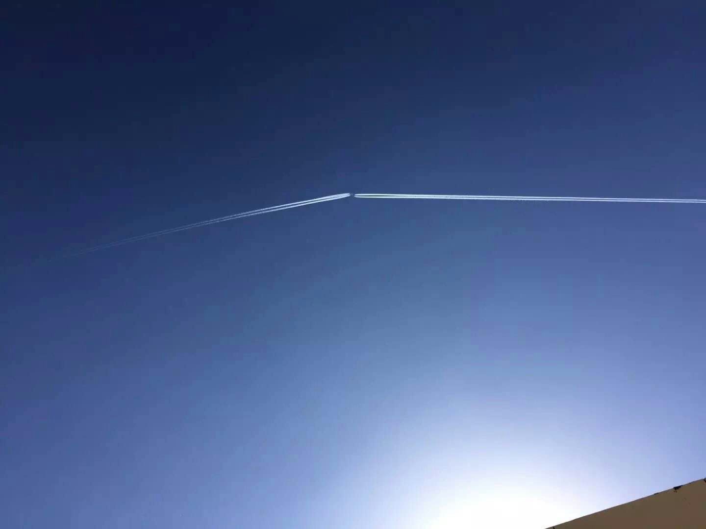 飞行员淘汰率高吗,飞行员职业的优缺点