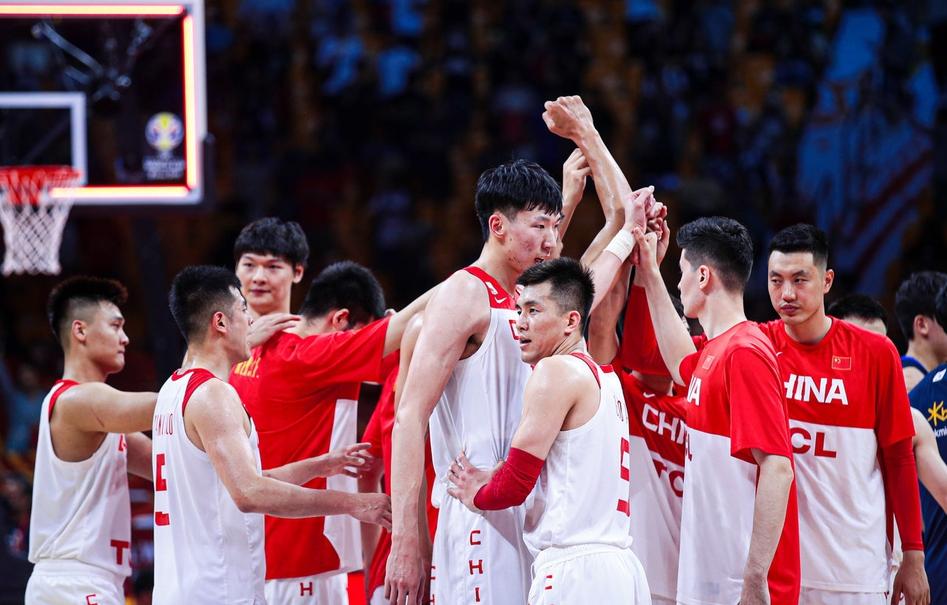 2019中国男篮世界杯生死战,中国男篮绝境之战易建联经典之战