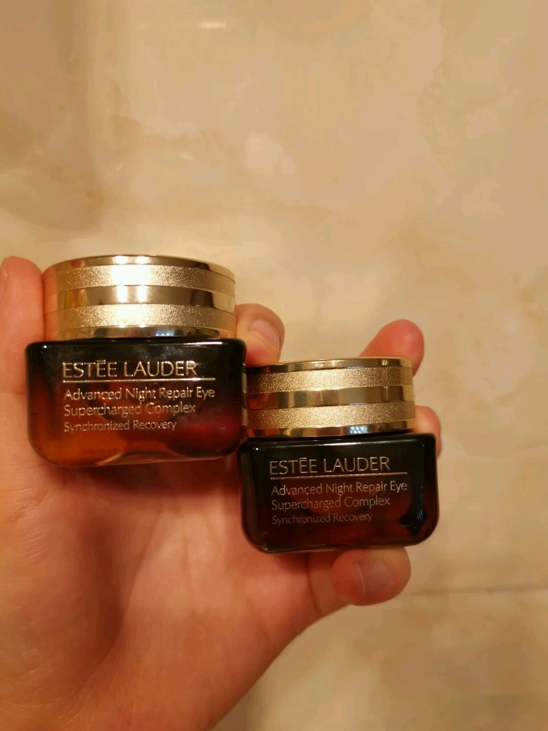 让眼睛恢复好的眼霜推荐,让眼部丰盈的眼霜