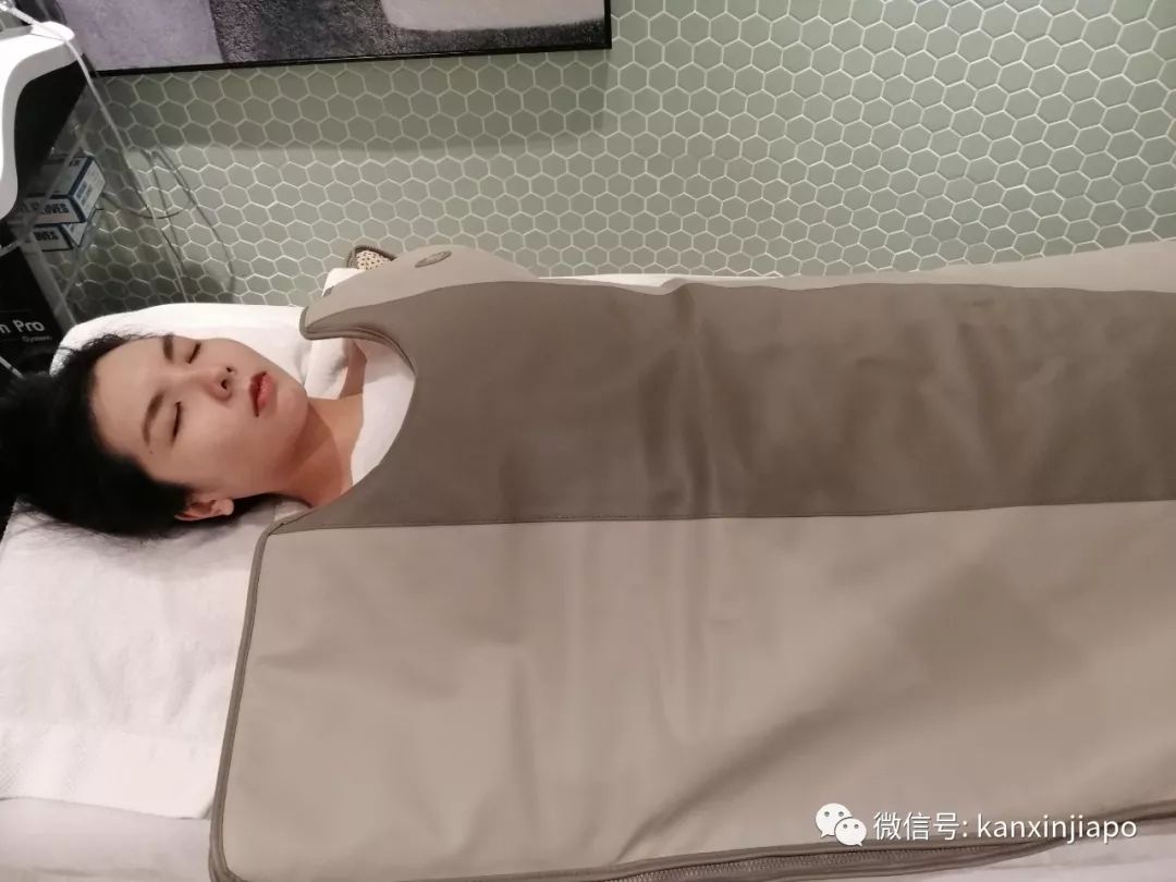 额头长闭口毛孔粗大爆痘怎么办,皮肤爆痘起闭口怎么回事