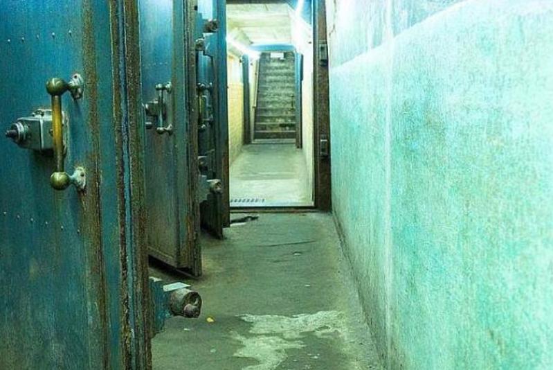 溥仪御用防空洞可以下去吗,长春溥仪伪皇宫博物馆从哪个门进