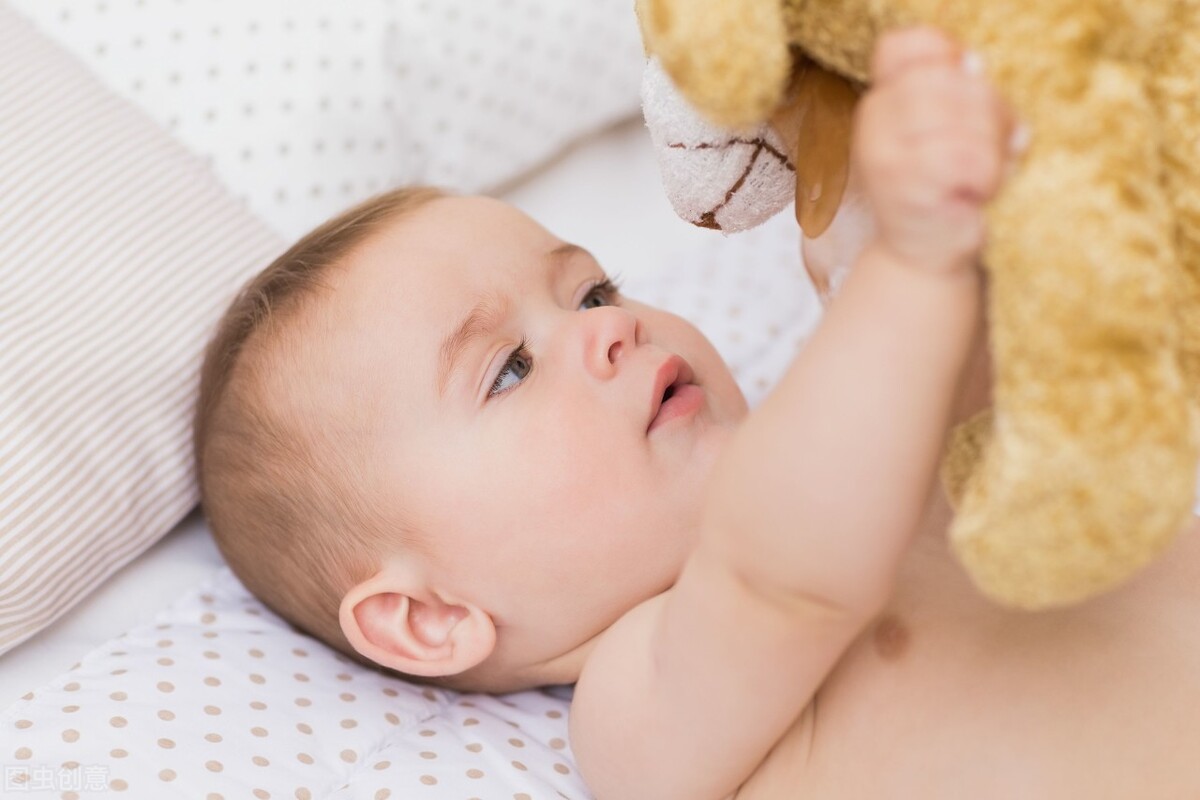 宝宝上火有暗示这6个部位要盯紧,宝宝夏季上火怎么办