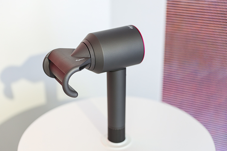 一千块的戴森吹风机是真的吗,300块钱戴森