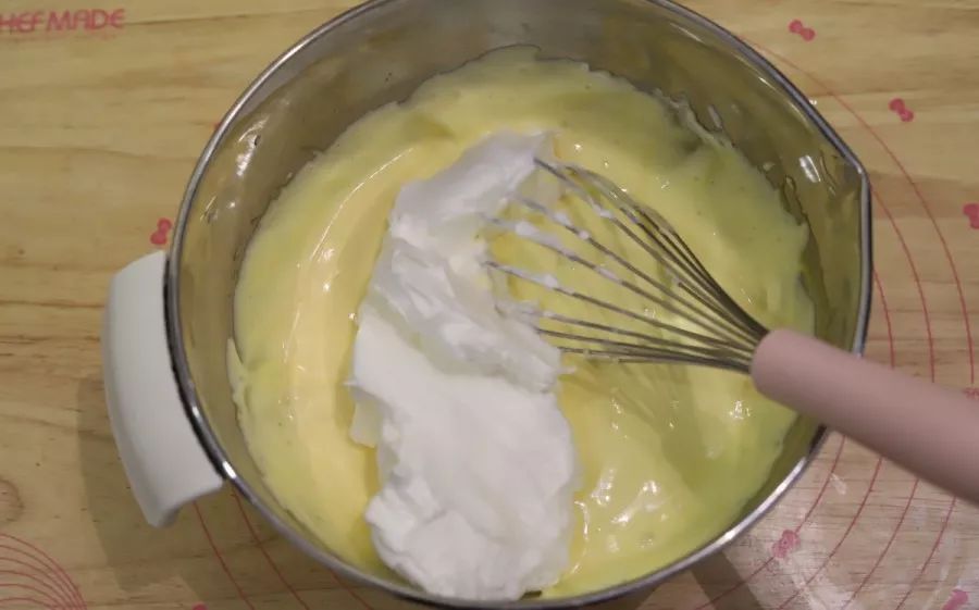 生日蛋糕简单不用烤箱,又简单又漂亮不用烤箱的生日蛋糕