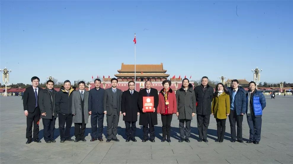 【鑫富纪实】国医院士″李兰娟