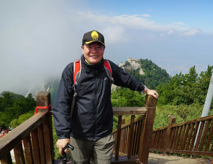 长空栈道登华山,惊心动魄登华山