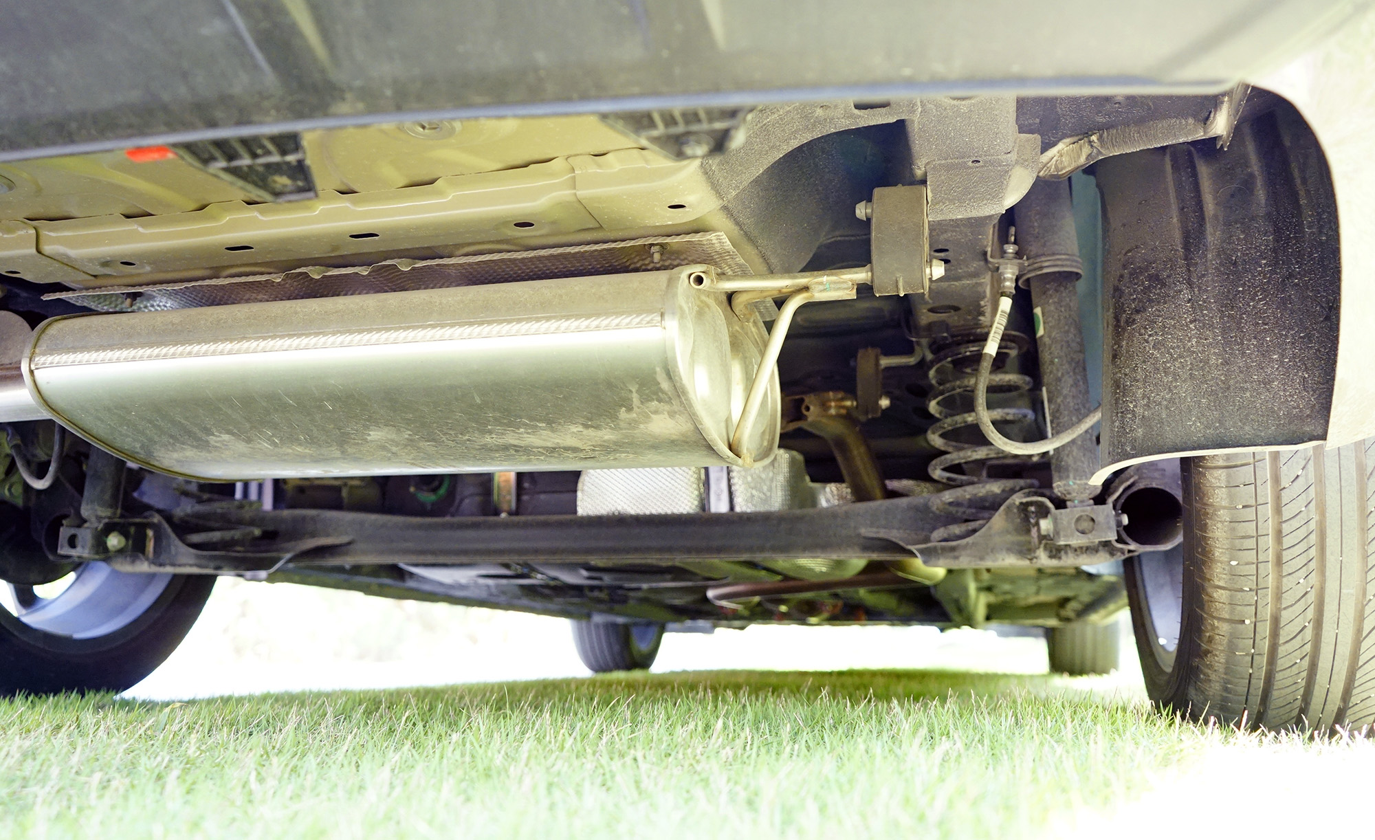 帝豪第四代冠军版豪华型驾驶体验,外观时尚舒适动力好的车