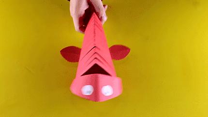 小鱼游幼儿园手工,小鱼游游游幼儿手工