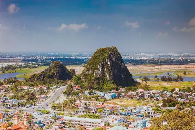 坐火车就可以出国沿途风景美爆了,坐哪些火车可以出国看风景又好玩