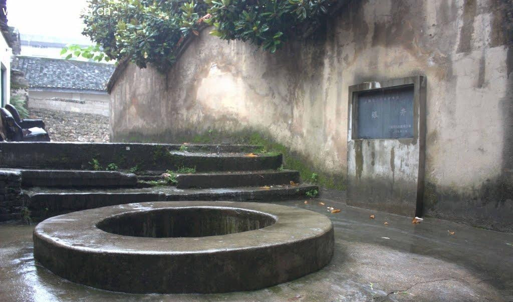 江西有座军工厂，级别副厅，分迁方志敏家乡，老厂污染环境被拆除