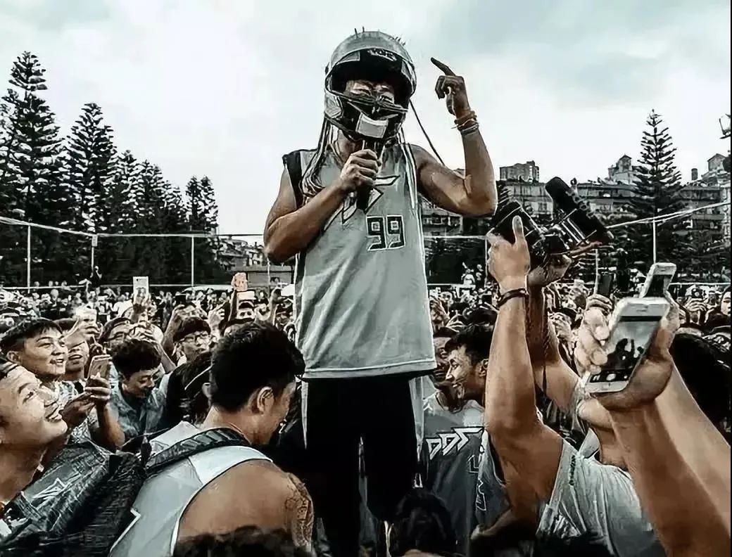 罗永浩直播带货能成为全网第一吗,罗永浩直播带货商业模式