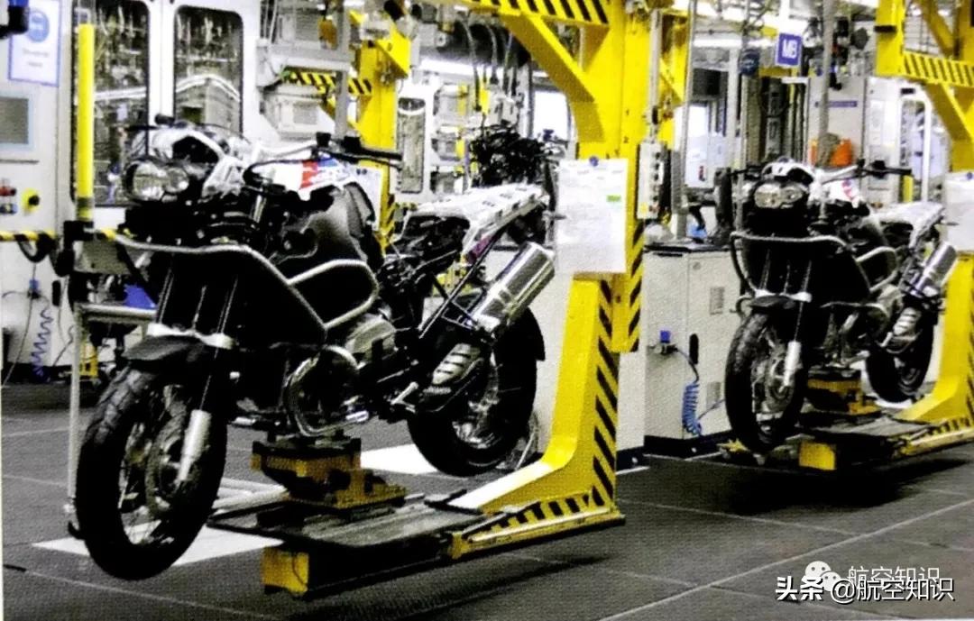 入门级的宝马摩托车,开起来最舒服的宝马摩托车