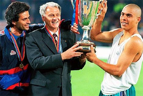 穆里尼奥沦为罗马教练,穆里尼奥为什么当不了国家队教练