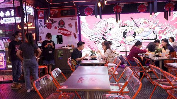 江南西吃雪糕,江南西泰国餐厅