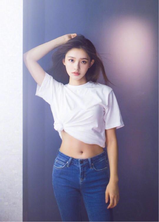 林允ck内裤代言,林允ck内衣广告高清大图