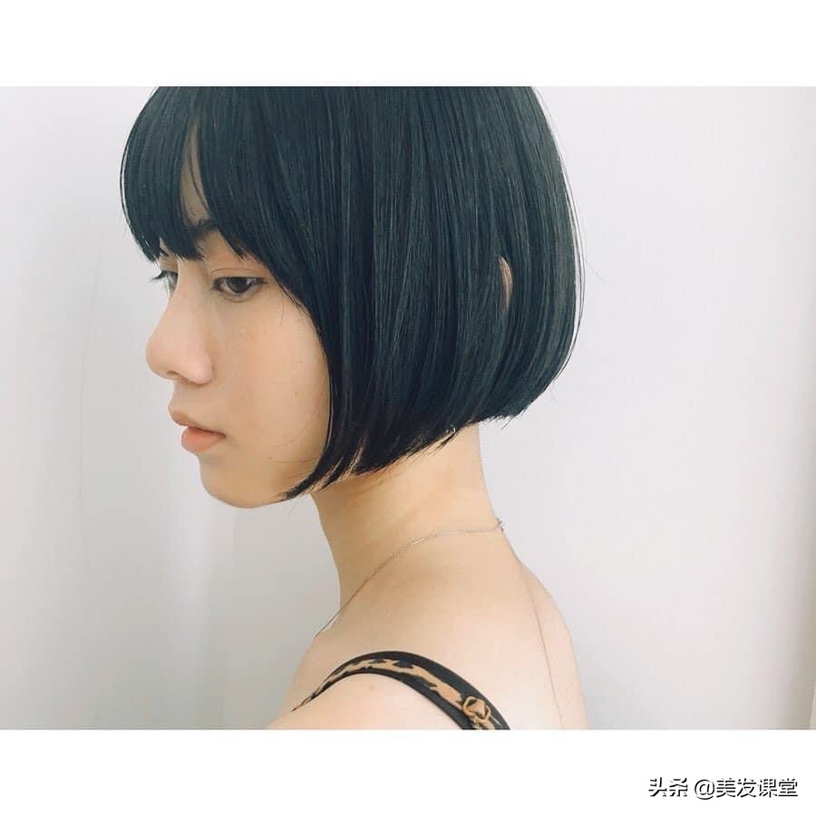 女士潮酷超短发教程自己剪,女士后区超短发修剪全过程视频