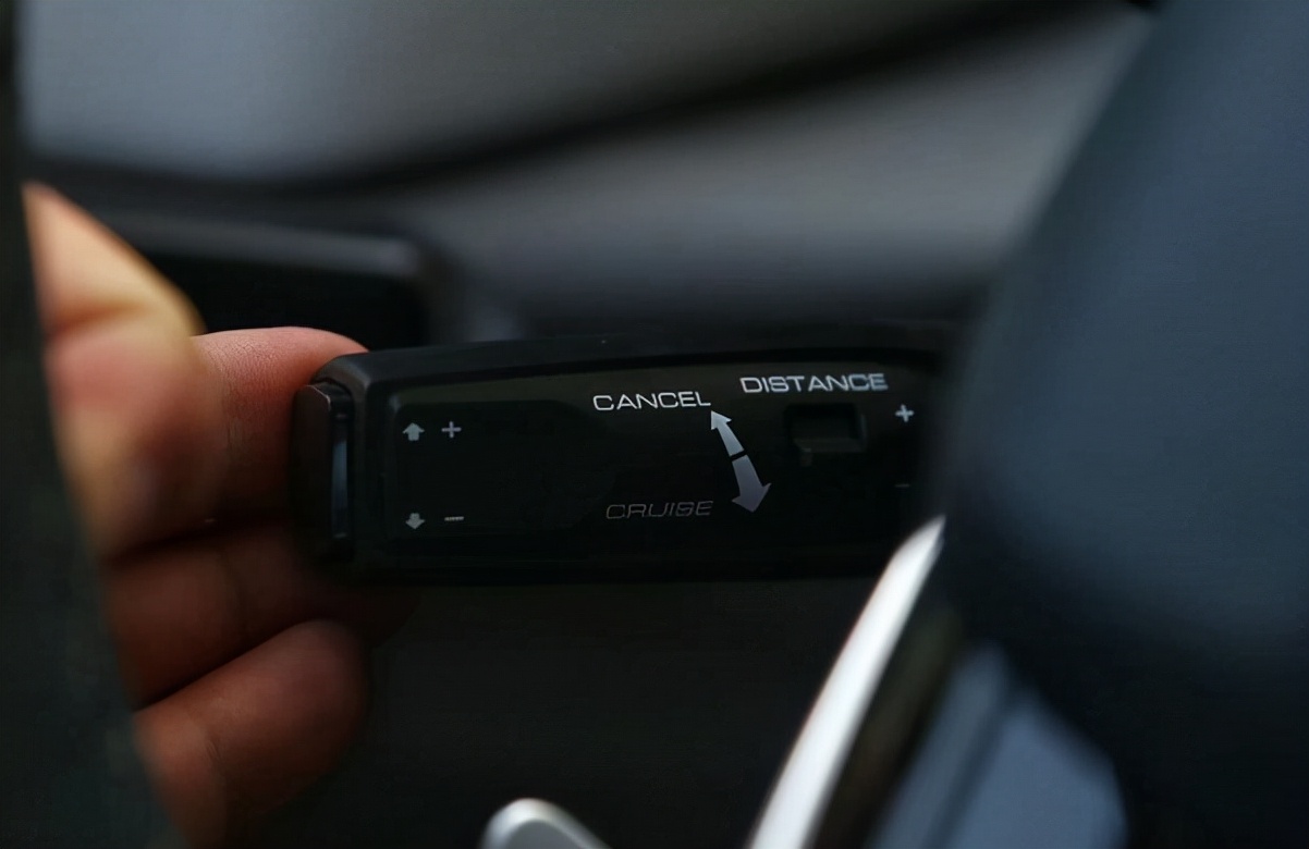 混动魏摩卡试驾,全新魏牌摩卡试驾