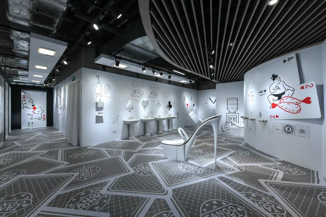 一位女士因追求而执着，因科勒而精彩！