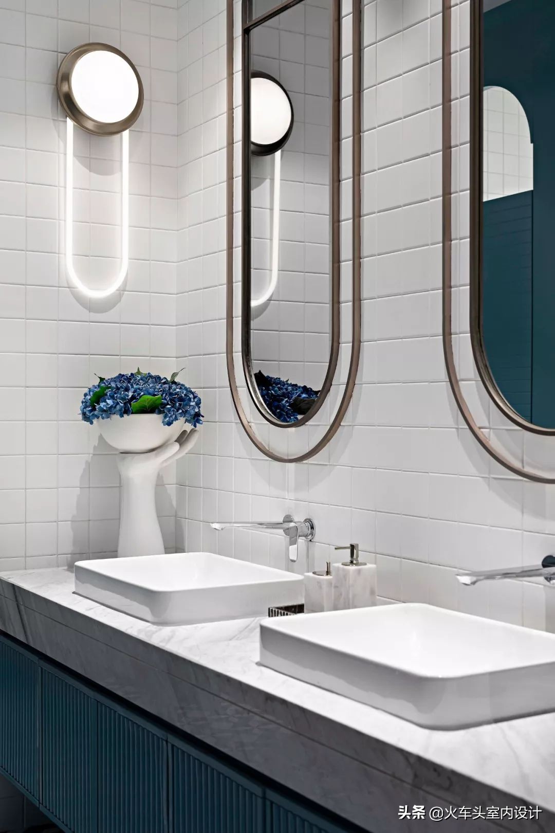 首发|以扇为媒,追寻东风西渐的灵动优雅