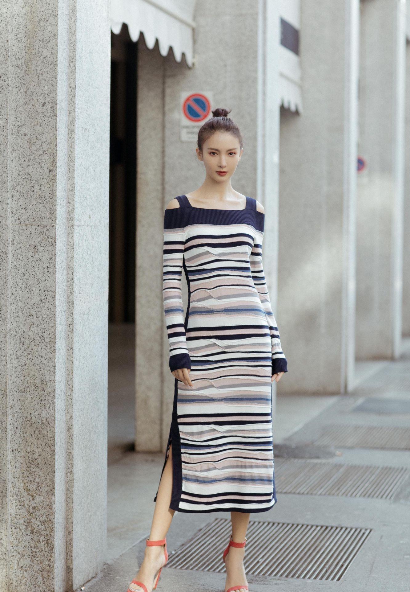 金晨的元气甜美系穿搭,女星们穿搭