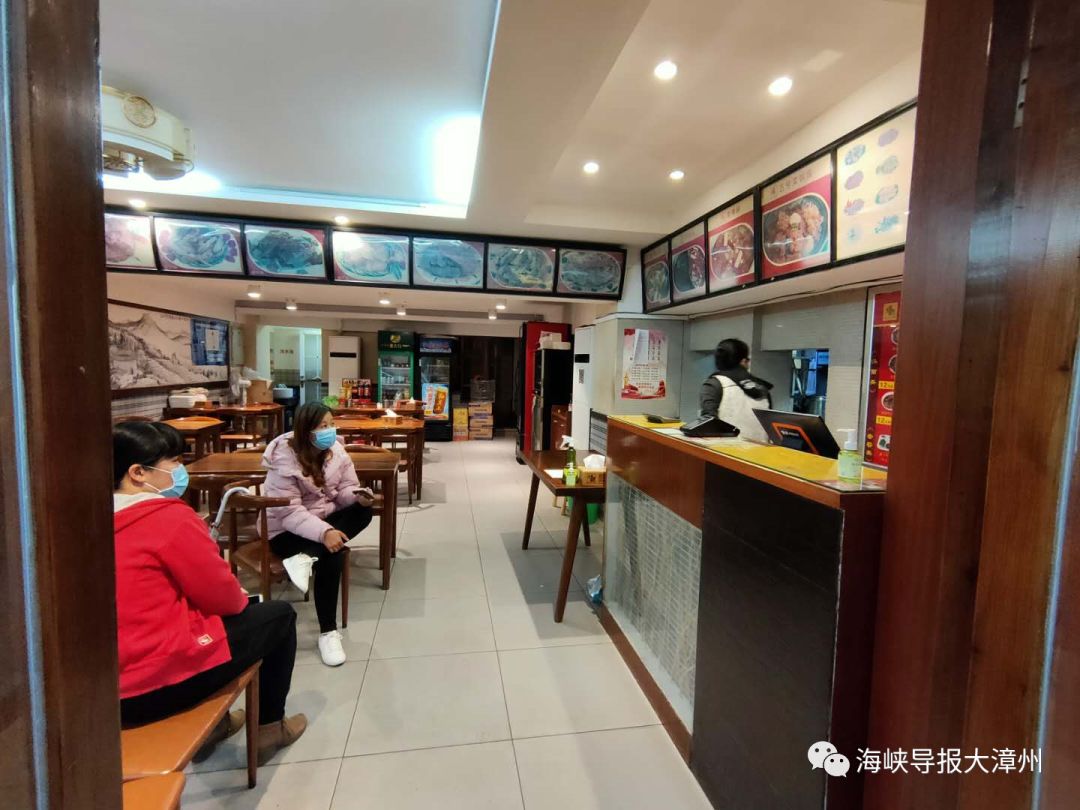 堂食恢复营业的店铺,堂食陆续开放