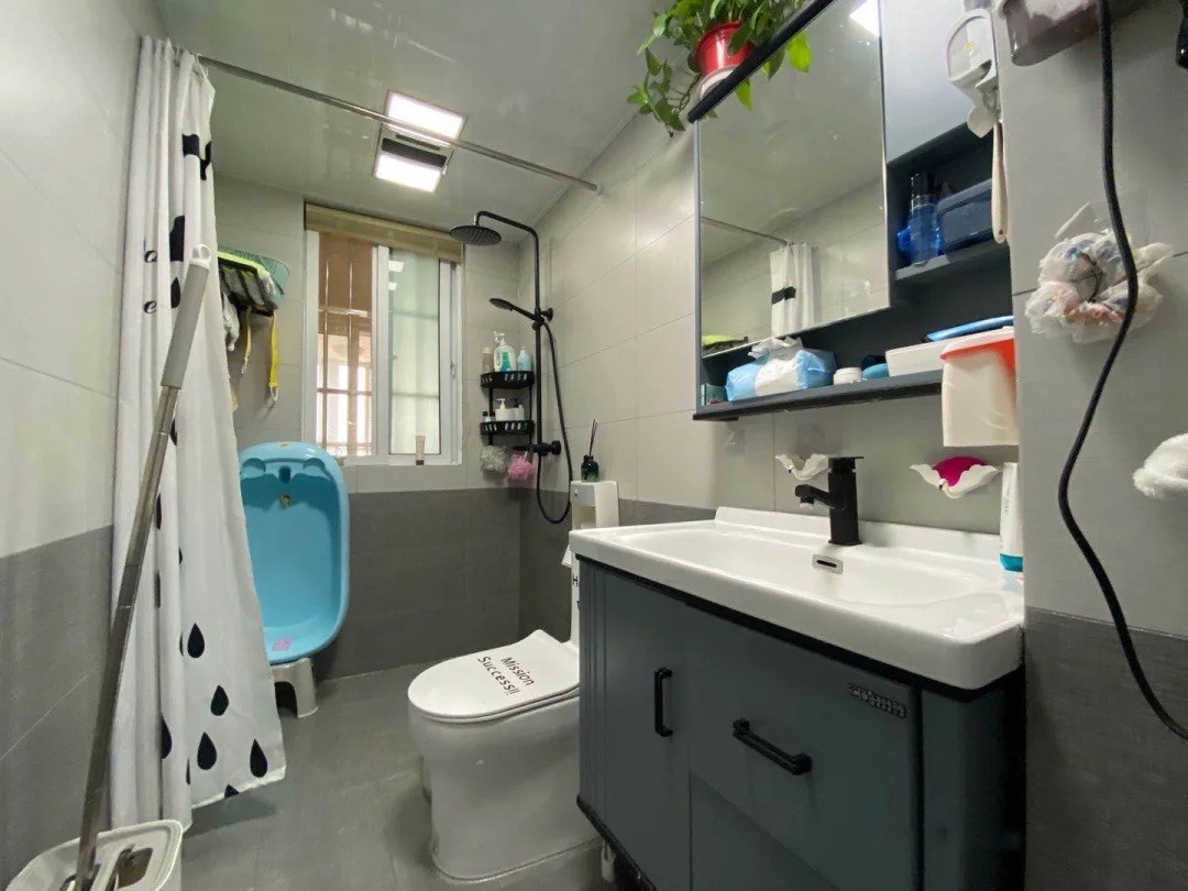 准备卖掉入住不到一年的家，处处收拾得干净又温馨，真是太不舍了