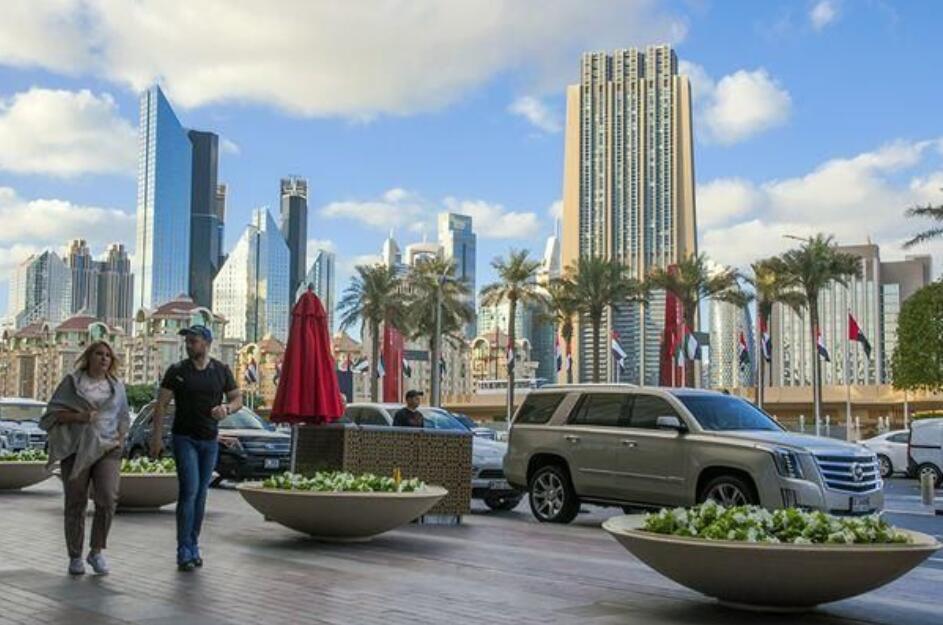 阿联酋是什么时候独立,阿联酋与哪个国家关系比较好