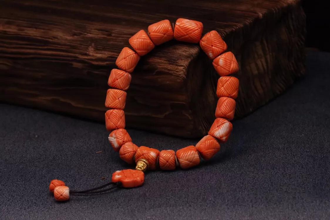 老红珊瑚陌陌的红色风采，带给你一种敬而远之的美