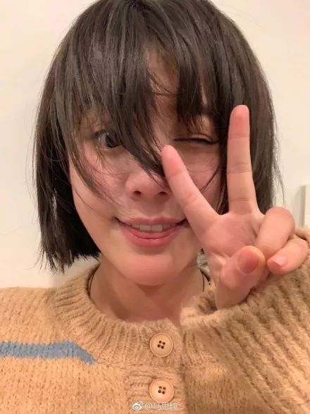 微博之夜现场微光之夜,微博之夜吃瓜靠唇语