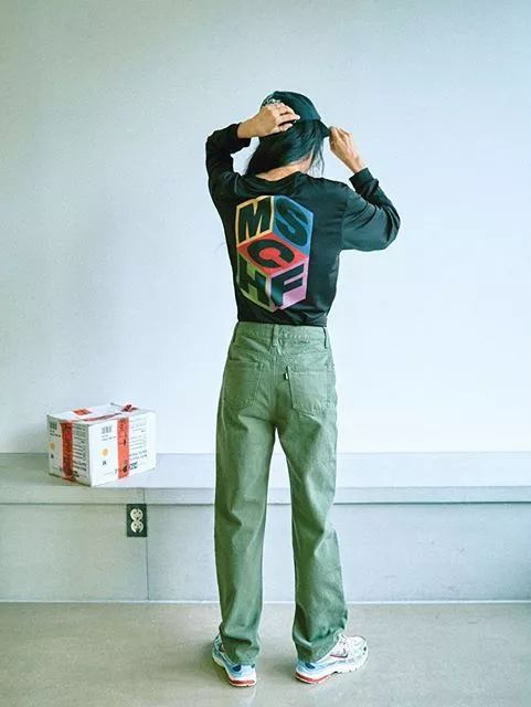 1W+秒售罄的“注水球鞋”,究竟什么来头?