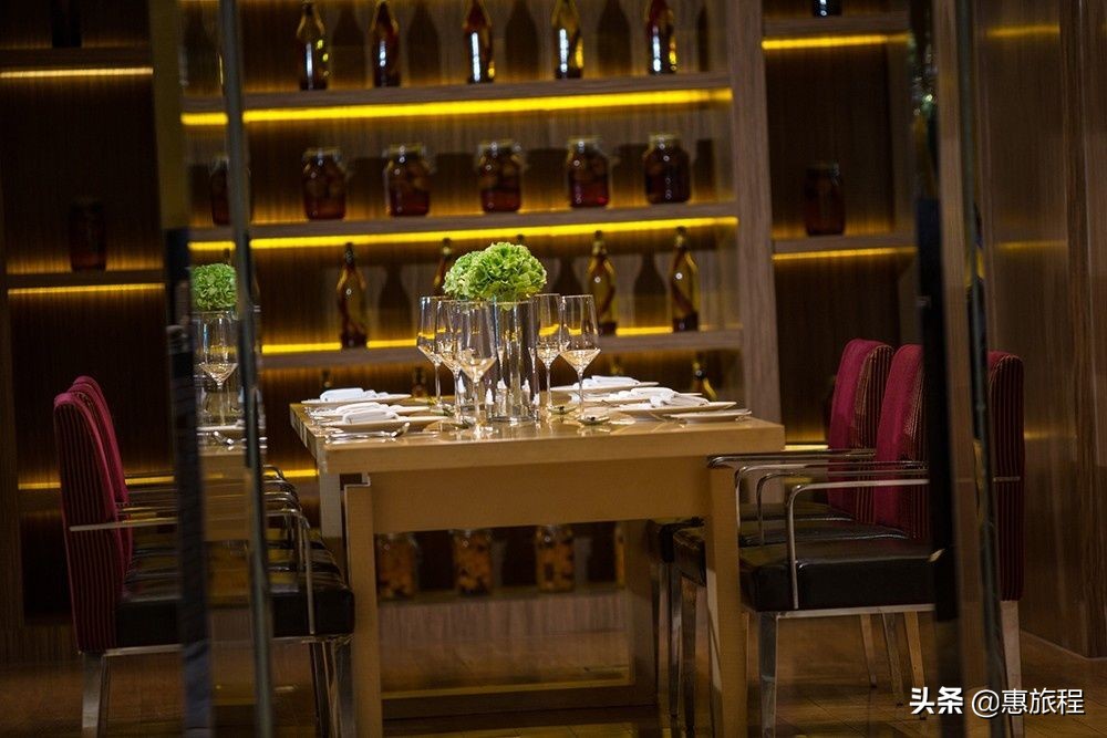 扬子江酒店自助餐,上海扬子江大酒店团购套餐