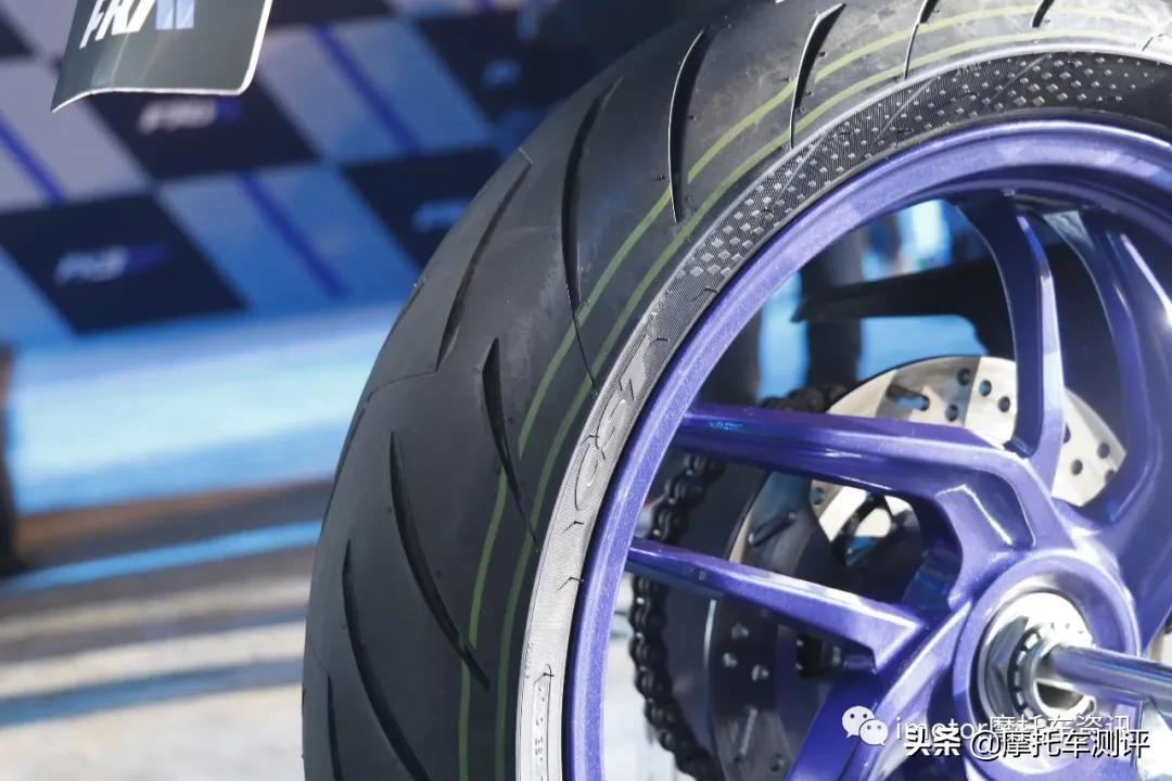 飞肯fkm豪华版,飞肯fkm3gp落地价