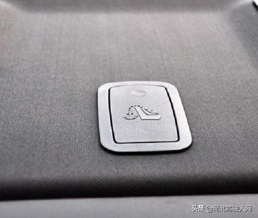 汽车接口有什么妙用,车内插口有什么作用和功能