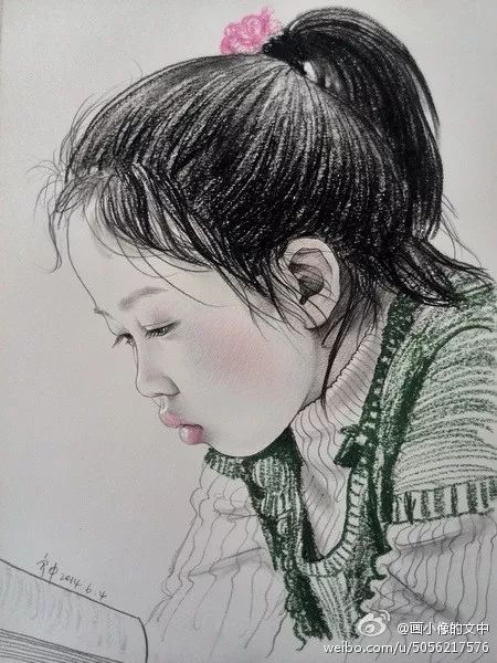 比起打印画，美院毕业的他，笔下这种彩铅水彩画才好看哭了~