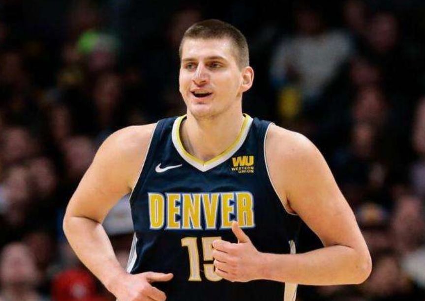 假如迈克尔乔丹在湖人,如果乔丹来到现役联盟会怎么样