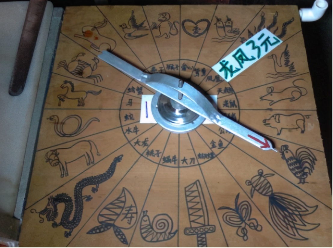 全自动糖画机视频大全,全自动糖画机视频