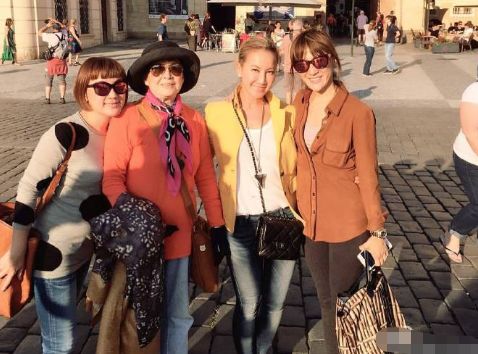 李玟谈自己怀孕,曝李玟做人工受孕